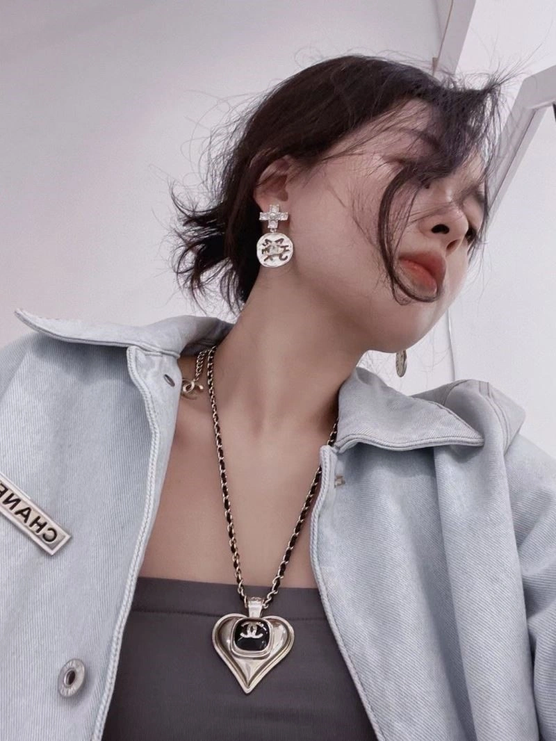 Chanel Earrings OdorResistant 225249