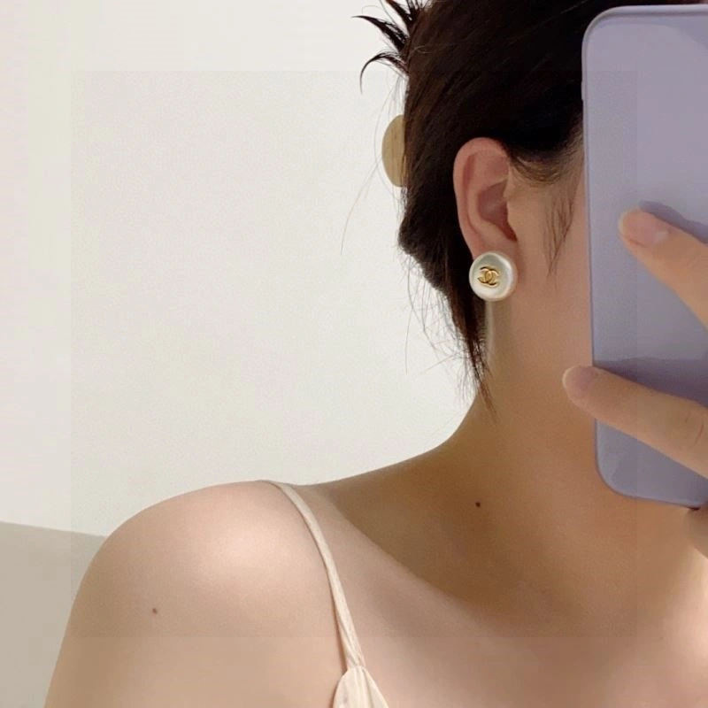 FreshLook Chanel Earrings 225251