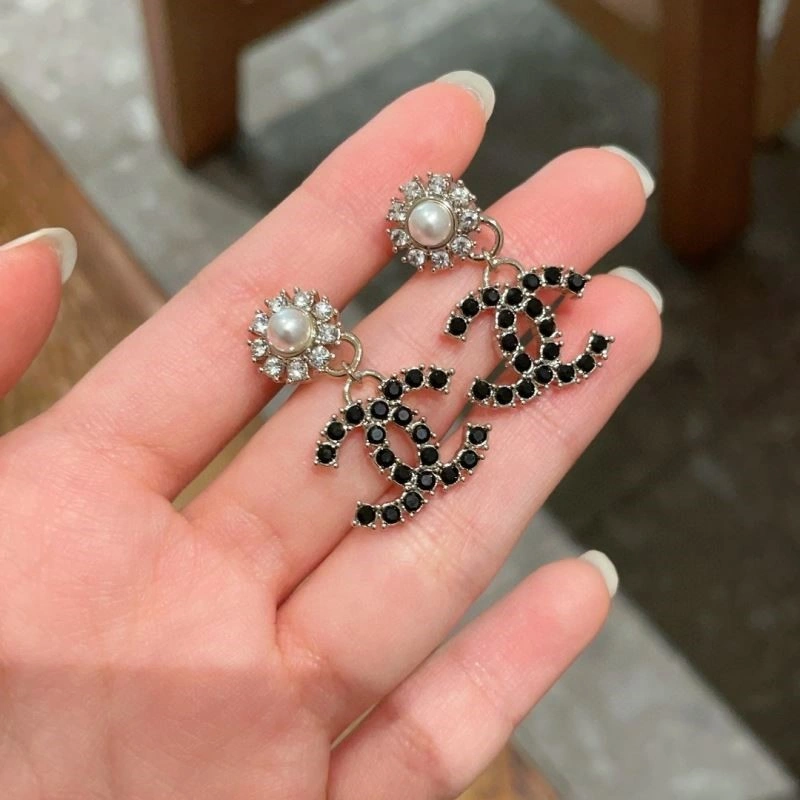 Chanel Earrings SmartChoice 225232