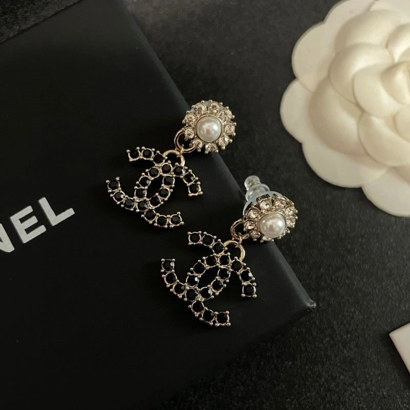 Chanel Earrings SmartChoice 225232