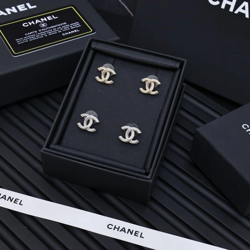 Chanel Earrings TravelReady 225221