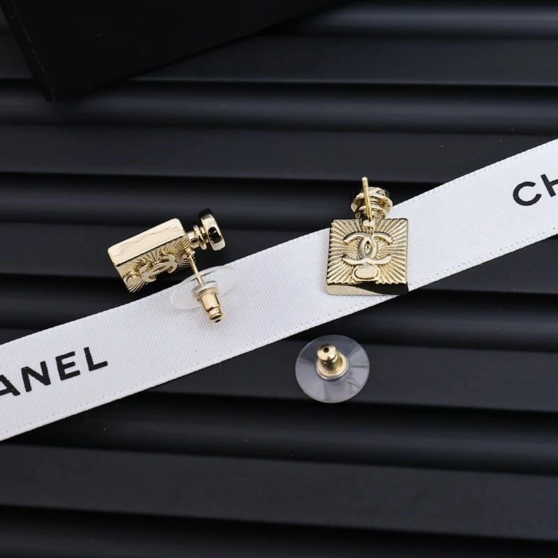 TechFriendly Chanel Earrings 225216
