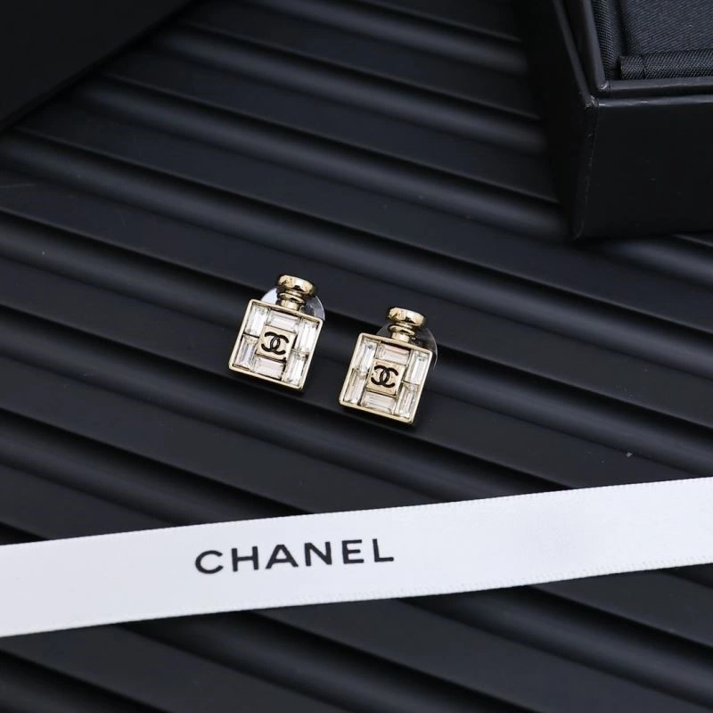 TechFriendly Chanel Earrings 225216