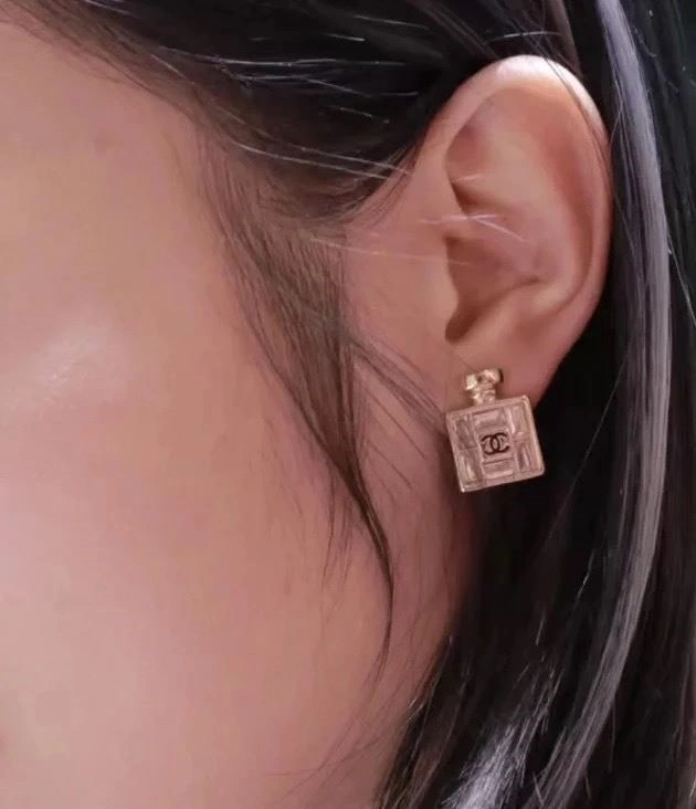 TechFriendly Chanel Earrings 225216