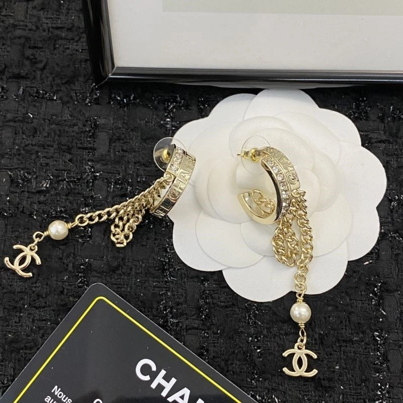 Chanel Earrings WellDesigned 225217