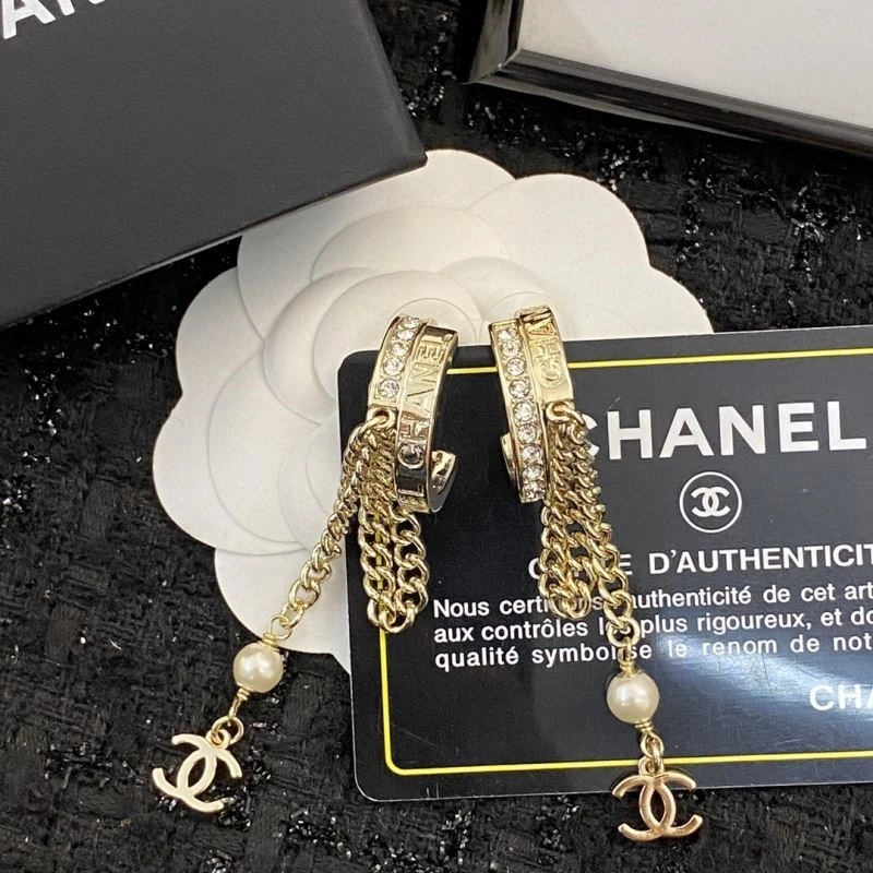 Chanel Earrings WellDesigned 225217