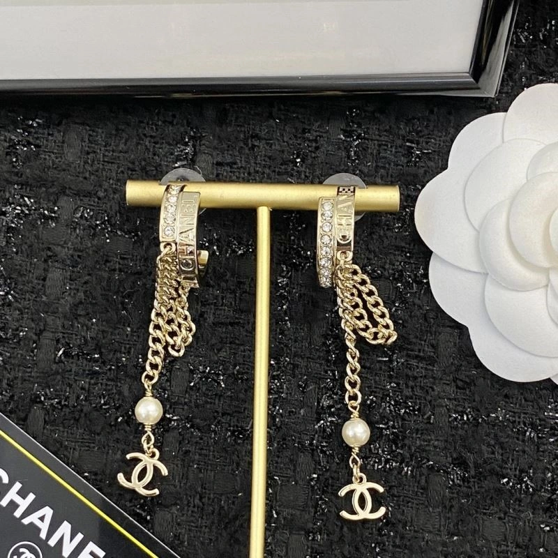 Chanel Earrings WellDesigned 225217
