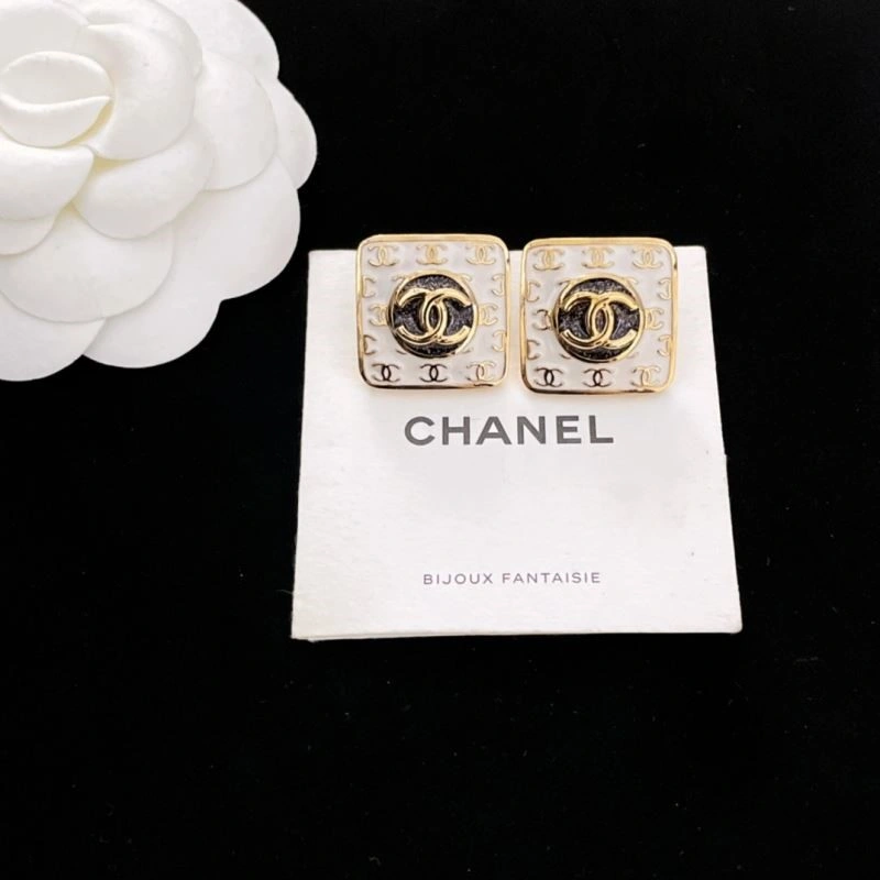Vibrant Chanel Earrings 225206