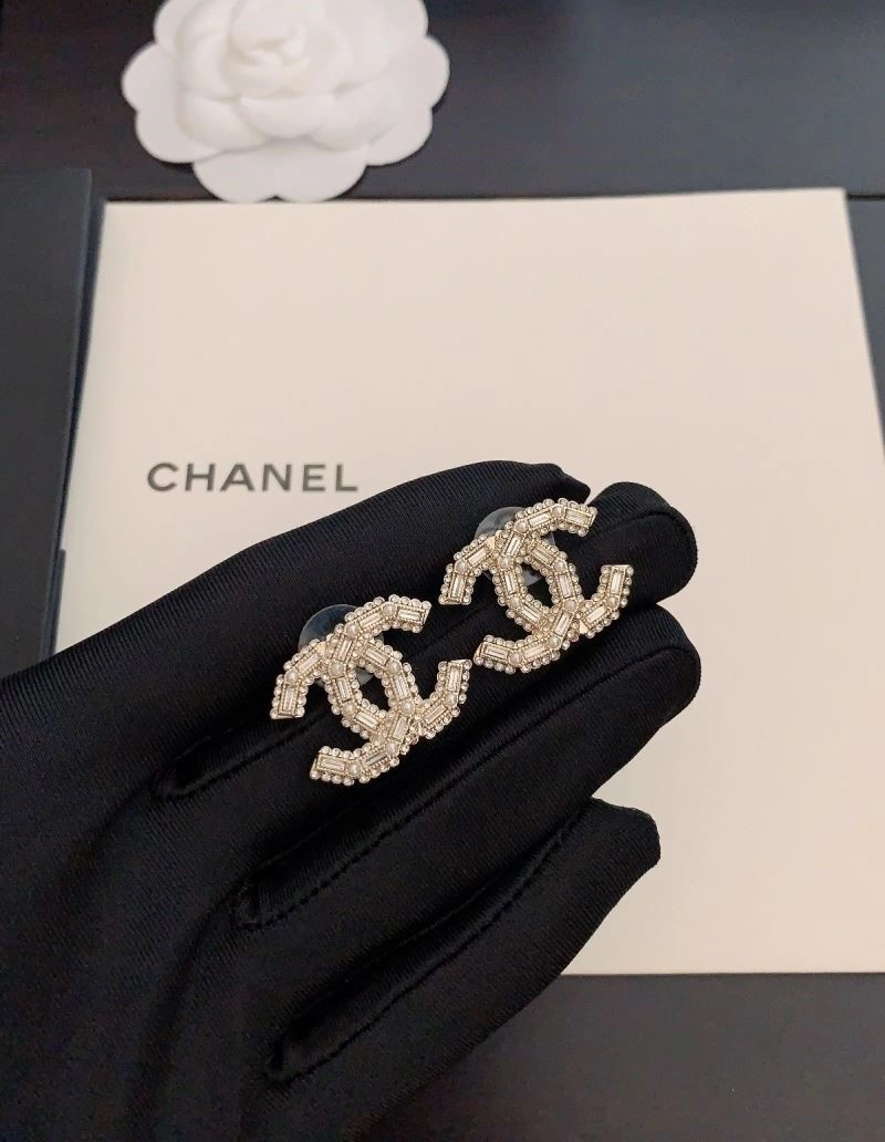 Bold Chanel Earrings 225185
