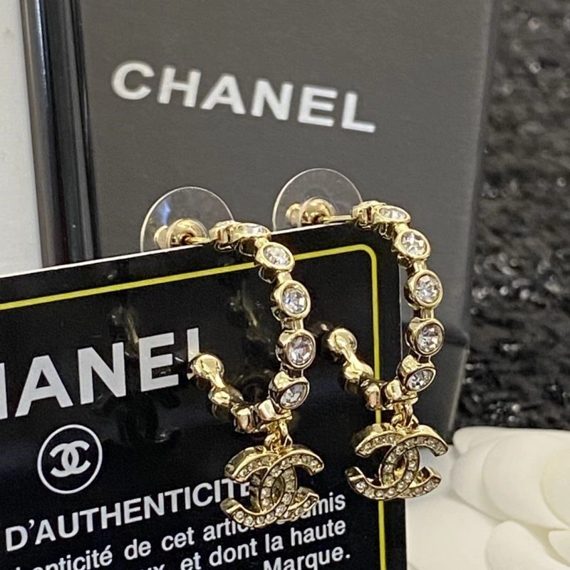 Chanel Earrings Sleek 225243