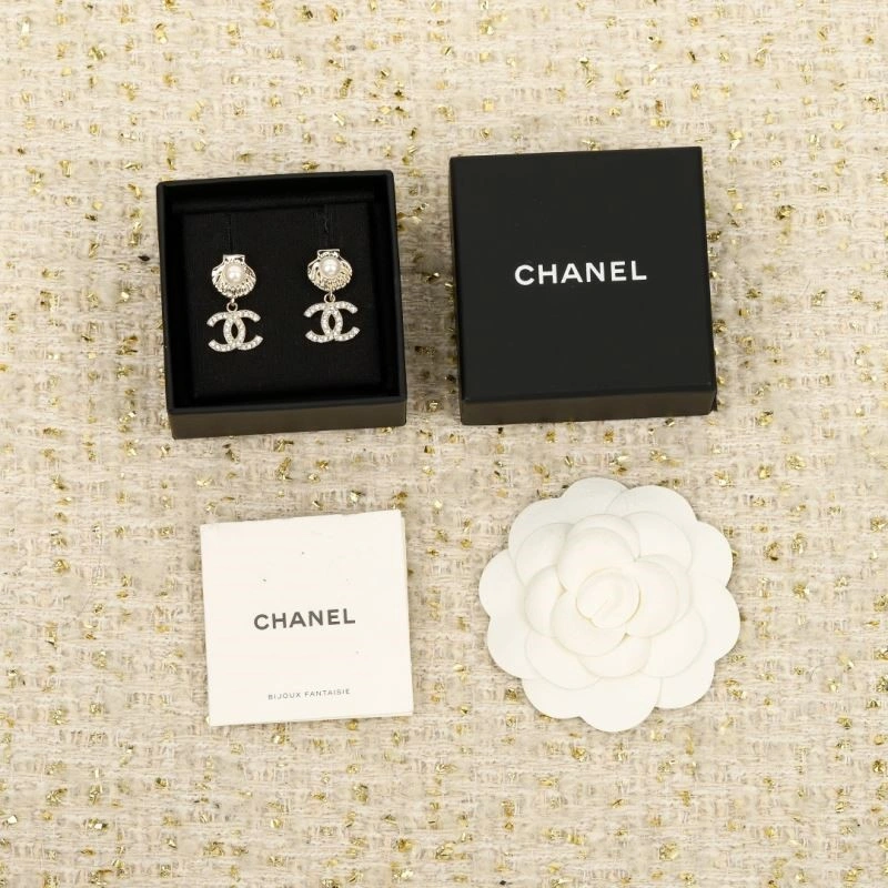Supportive Chanel Earrings 225176