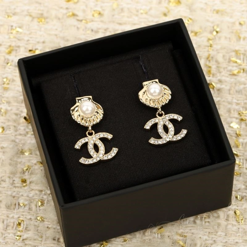 Supportive Chanel Earrings 225176
