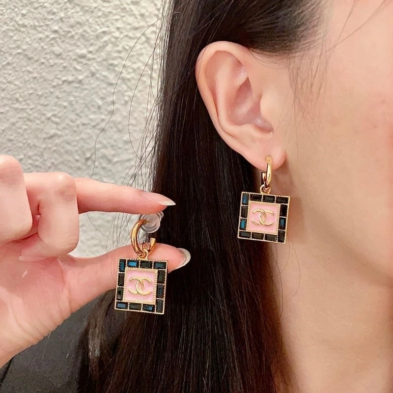 Bold Chanel Earrings 225219