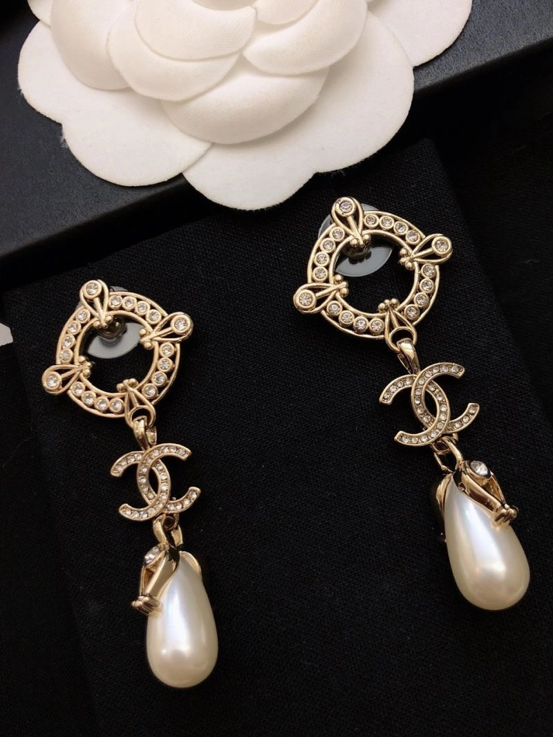 Tailored Chanel Earrings 225158