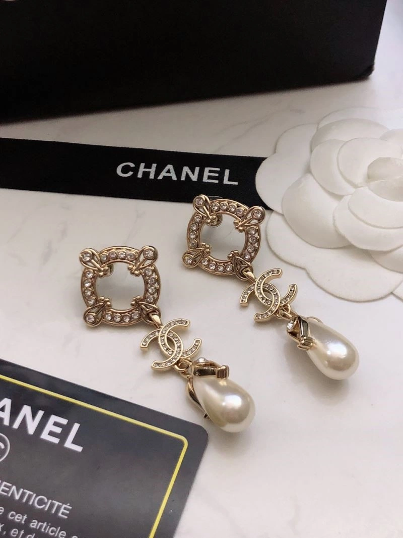 Tailored Chanel Earrings 225158