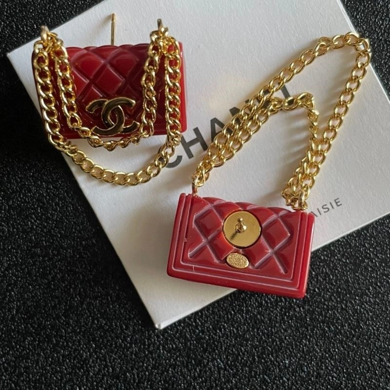 Chanel Earrings ZipUp 225127