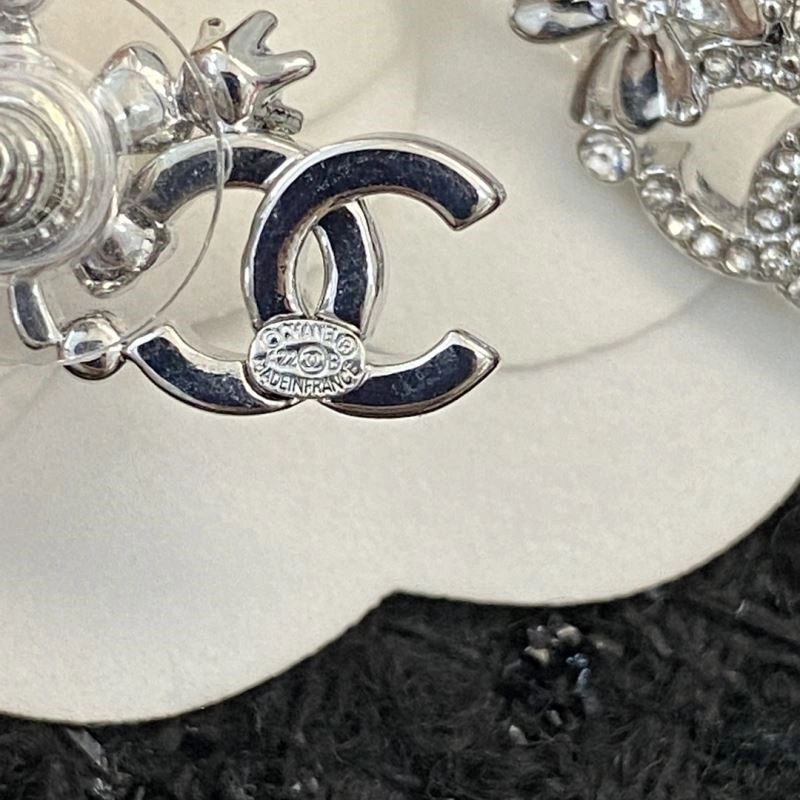 Chanel Earrings Functional 225137