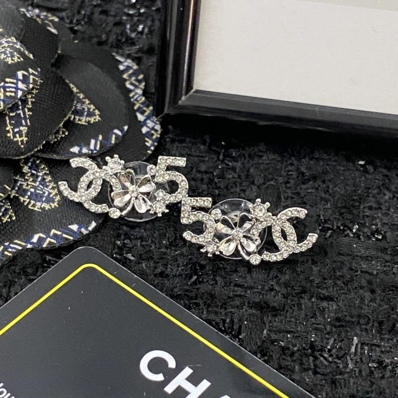 Chanel Earrings Functional 225137