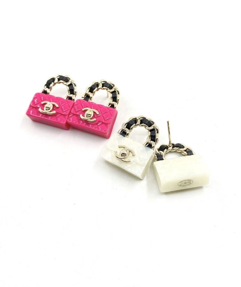 Durable Chanel Earrings 225131