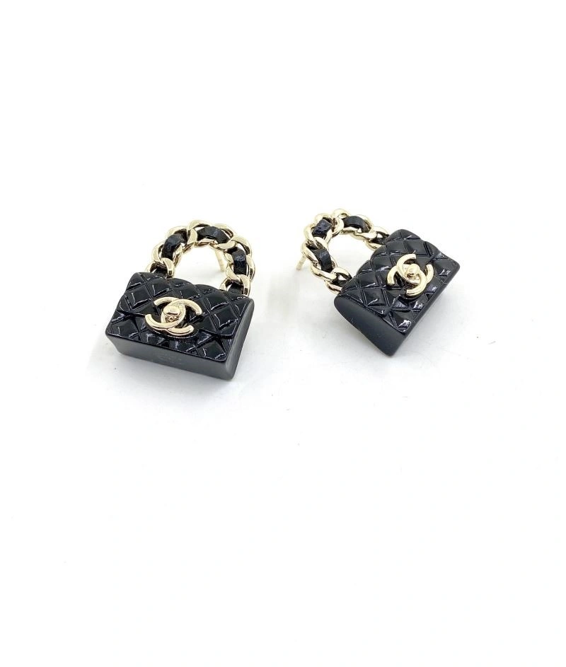 Durable Chanel Earrings 225131
