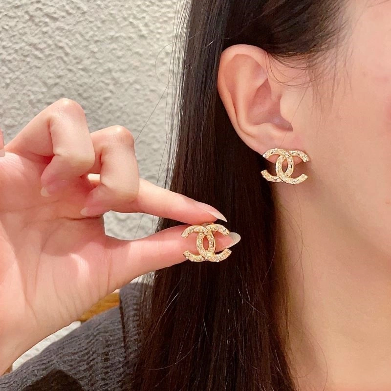 Contemporary Chanel Earrings 225128