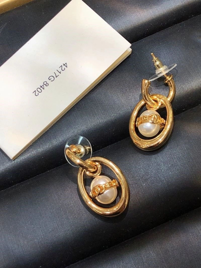 Chanel Earrings Versatile 225154