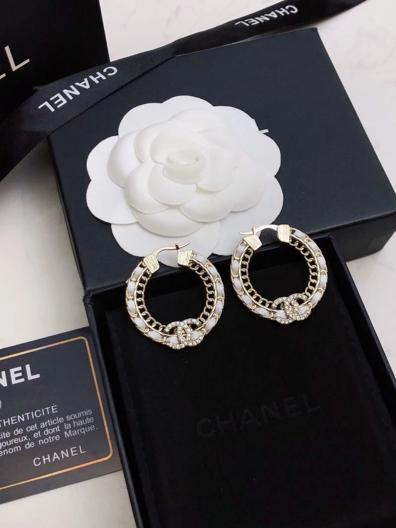 Chanel Earrings Stylish 225113