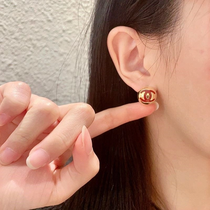Chanel Earrings Breathable 225096