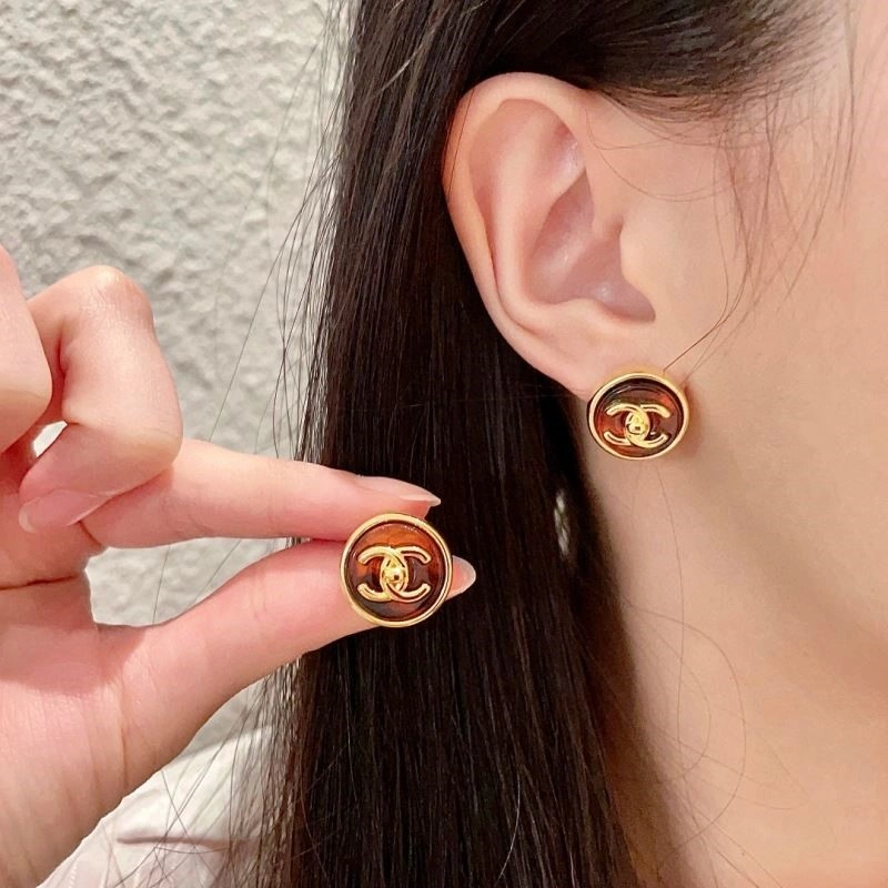 Sustainable Chanel Earrings 225102