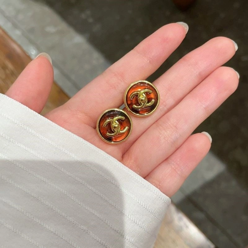Sustainable Chanel Earrings 225102