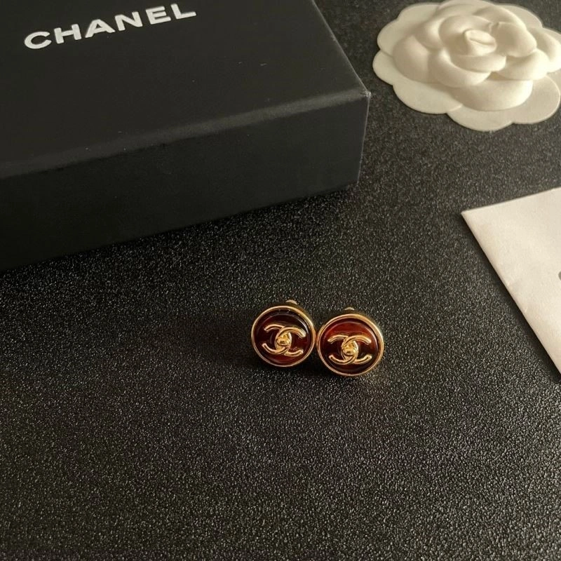 Sustainable Chanel Earrings 225102