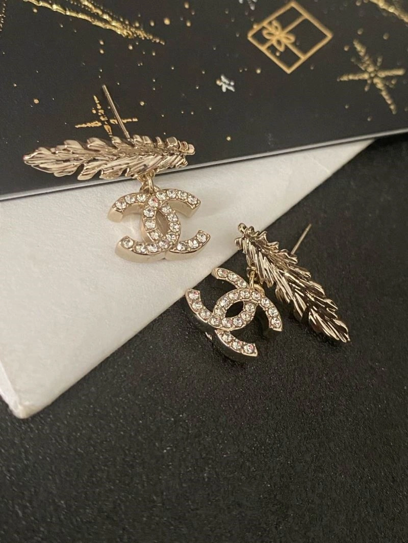 Chanel Earrings Packable 225115