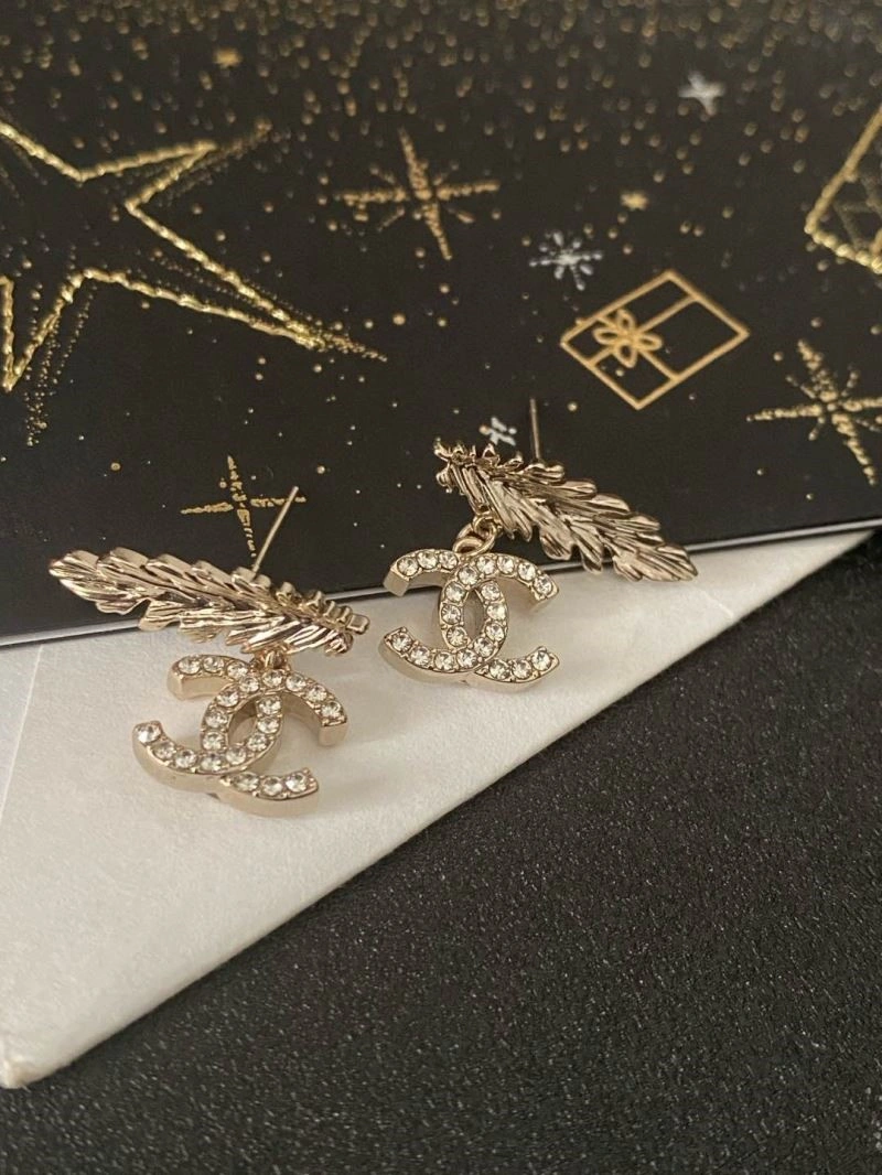 Chanel Earrings Packable 225115