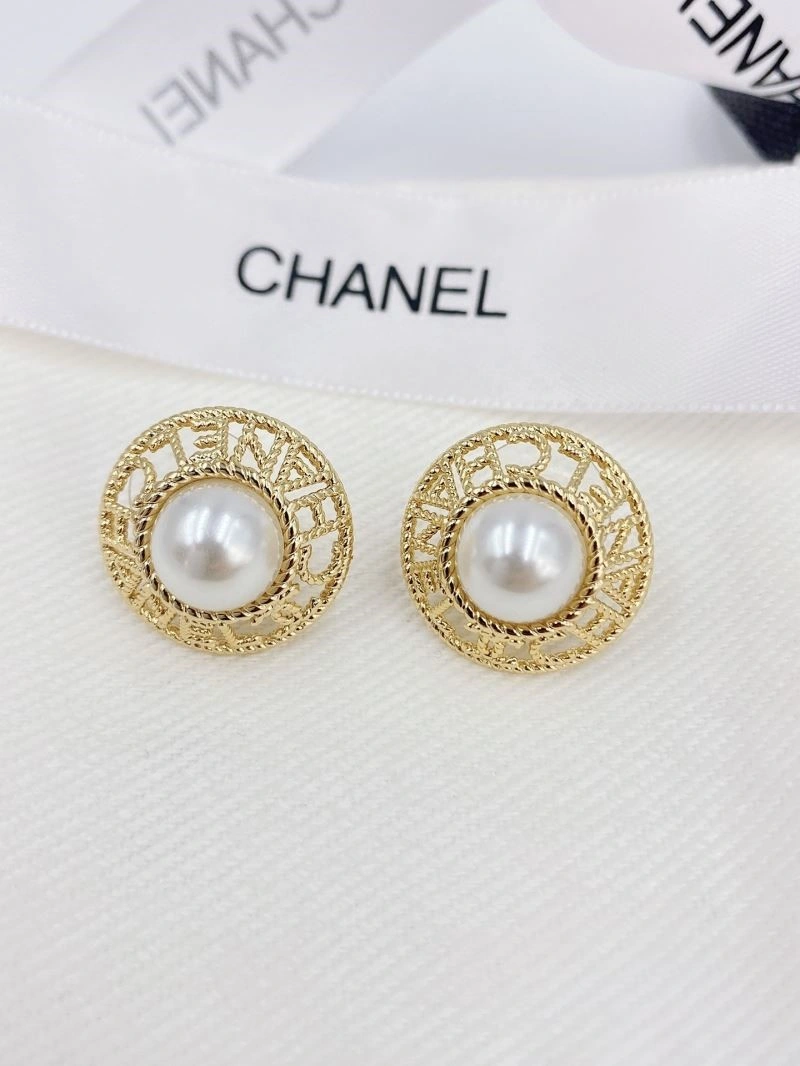 Chanel Earrings MultiPurpose 225100