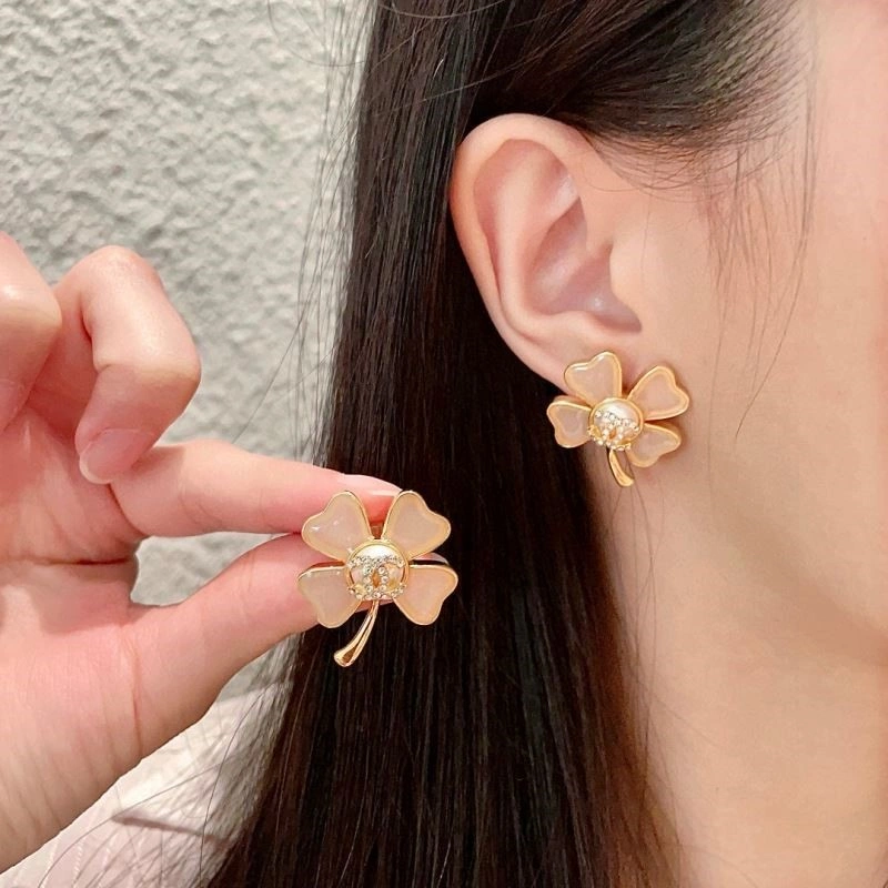 Versatile Chanel Earrings 225090