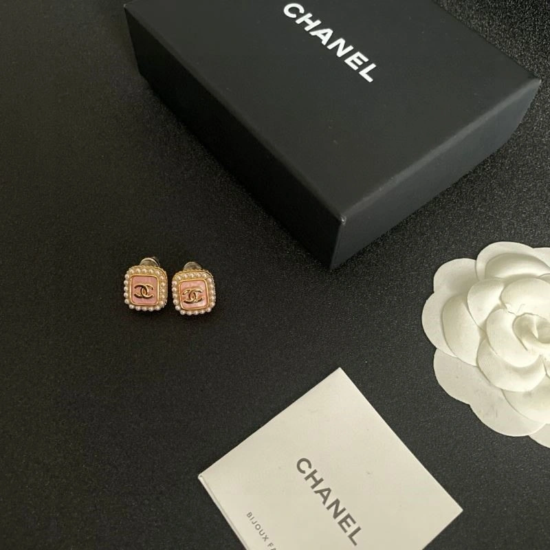 Chanel Earrings TimelessDesign 225103