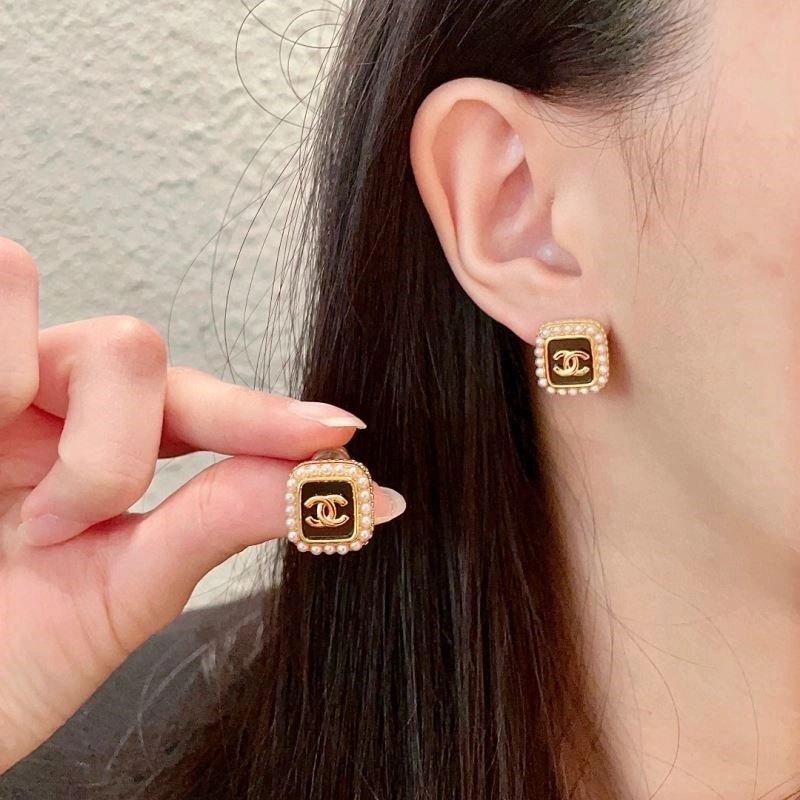 Chanel Earrings Efficient 225099