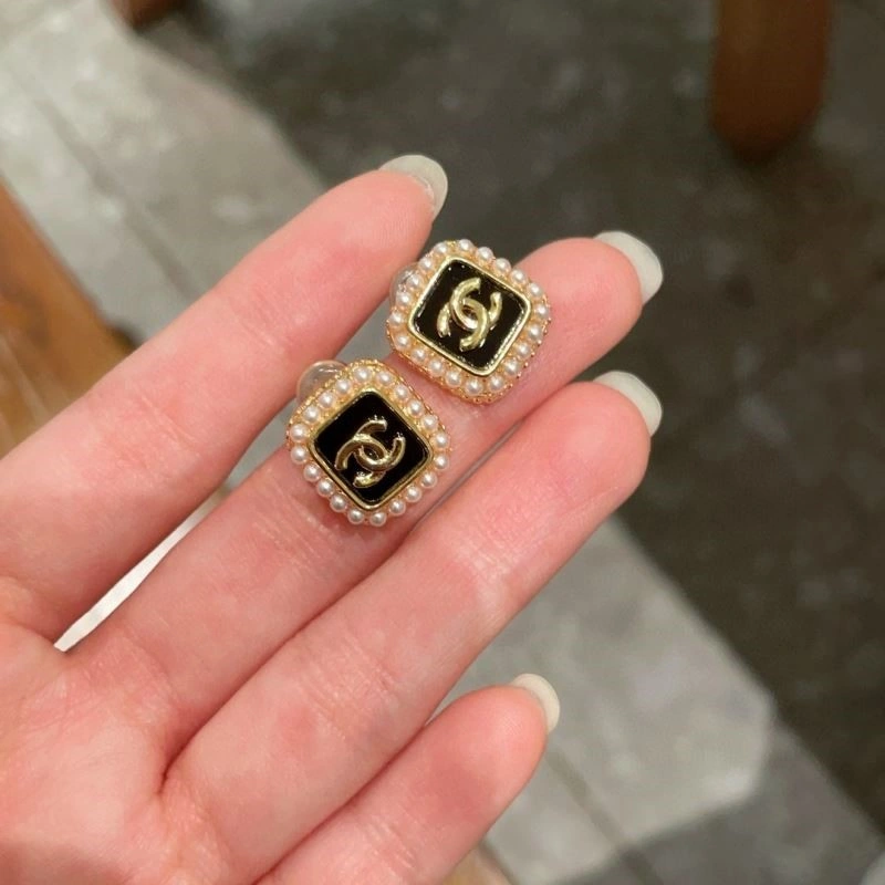 Chanel Earrings Efficient 225099