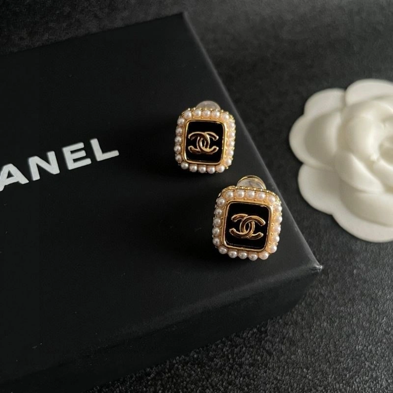 Chanel Earrings Efficient 225099