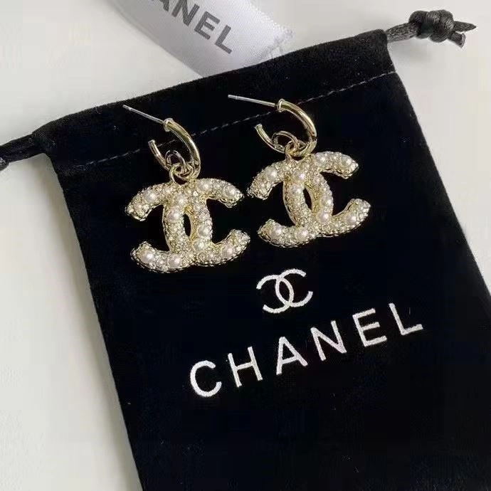 Supportive Chanel Earrings 225140