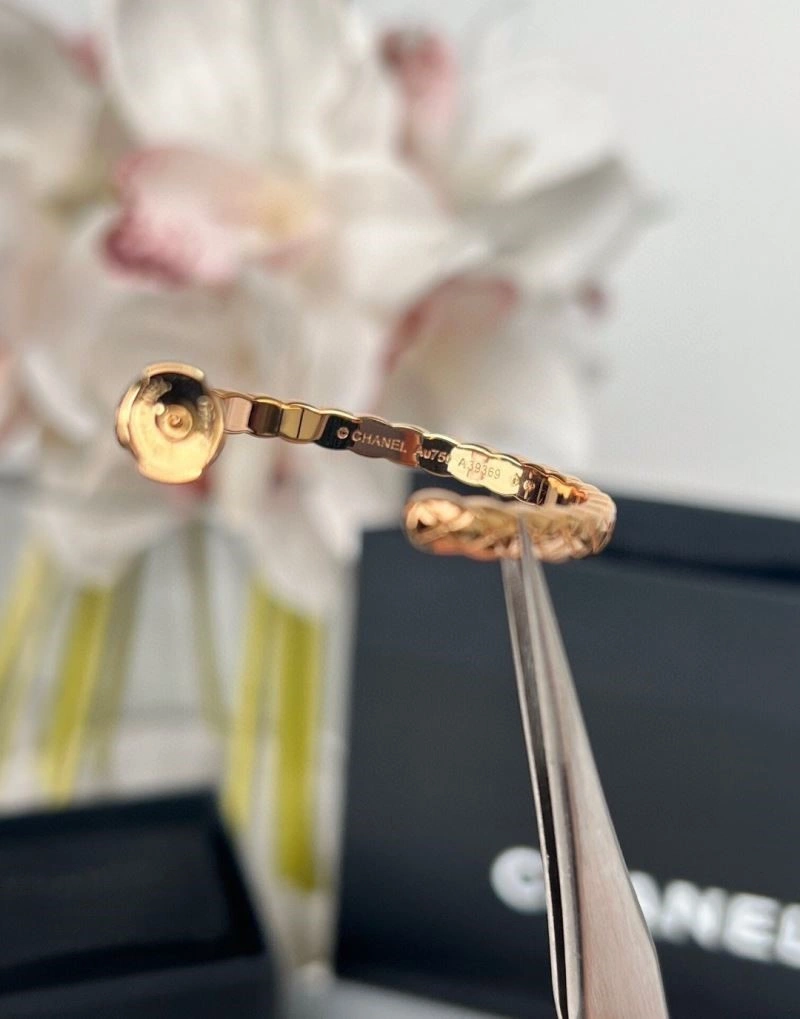 Chanel Earrings Tailored 225080