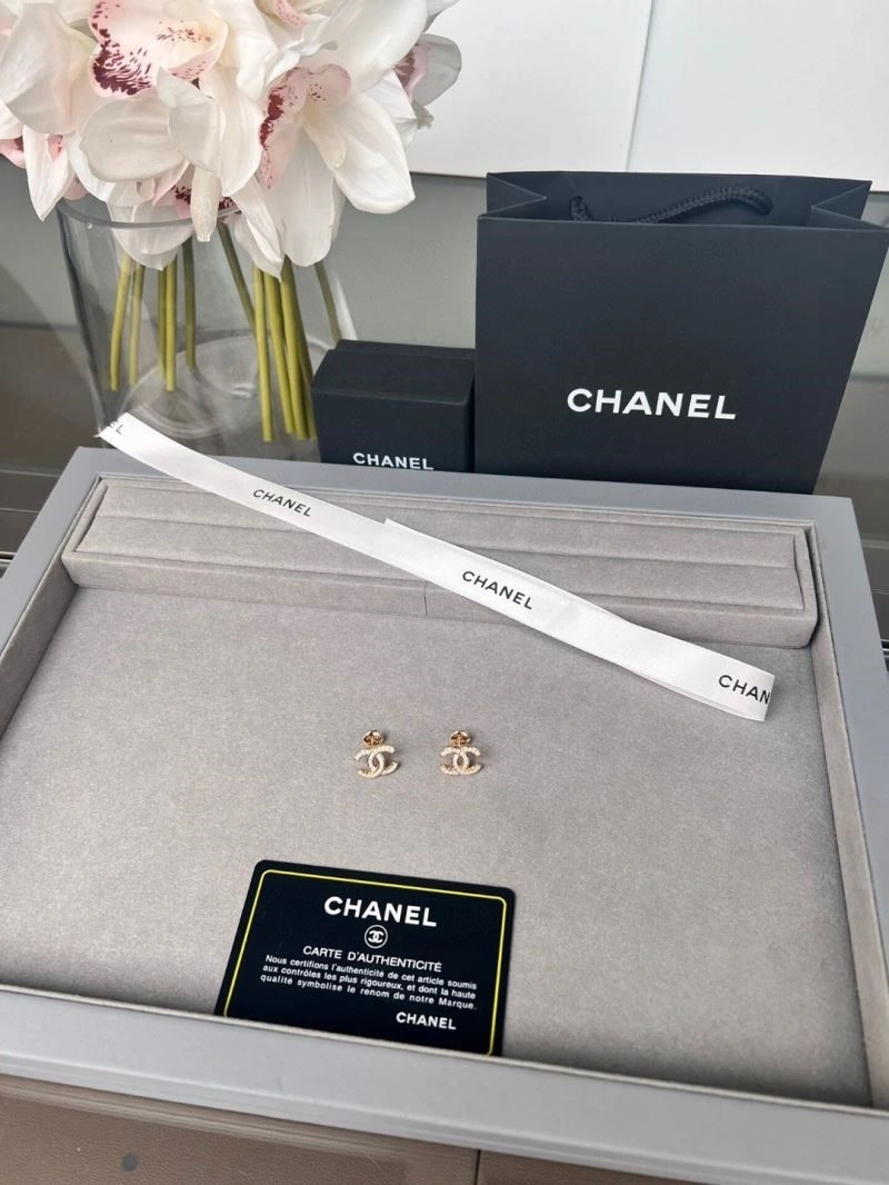 Chanel Earrings Lightweight 225076