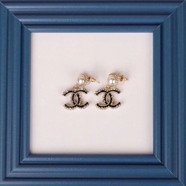 Chanel Earrings Resilient 225136