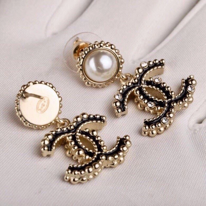 Chanel Earrings Resilient 225136