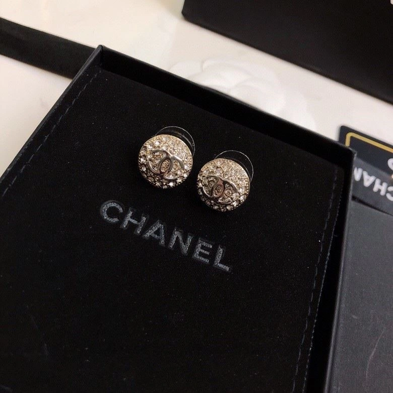 Compact Chanel Earrings 225066