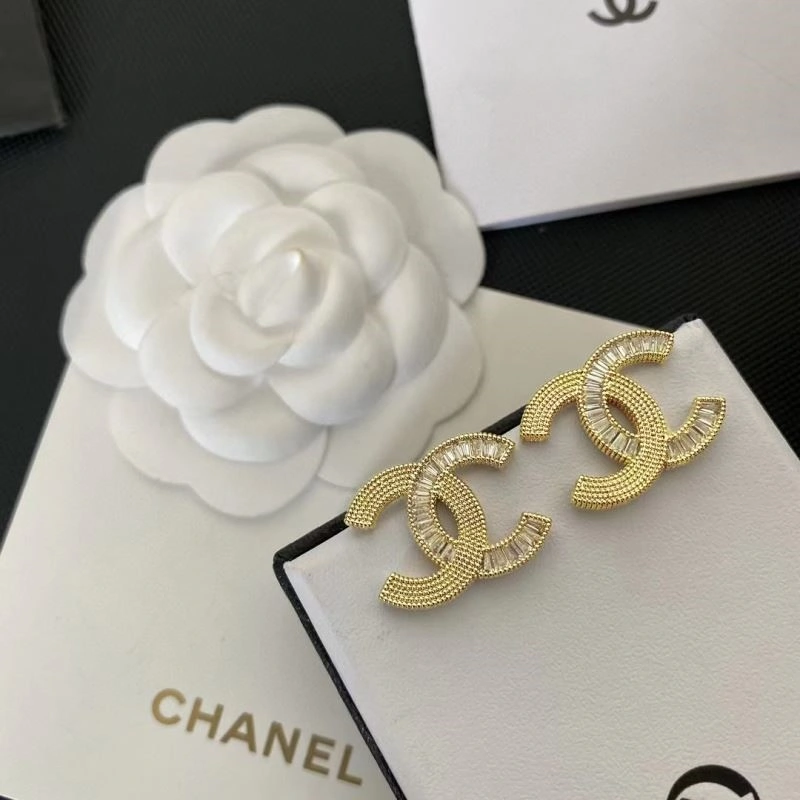 Chanel Earrings Lightweight 225055