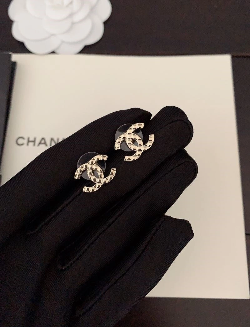 Chanel Earrings Minimalist 225059