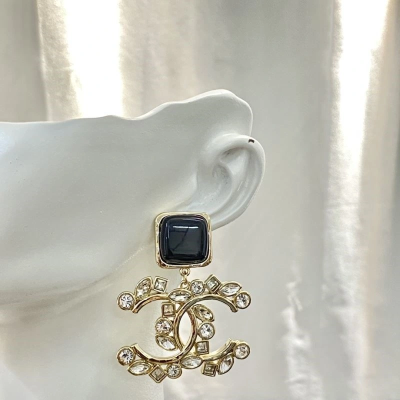 Chanel Earrings Bold 225046