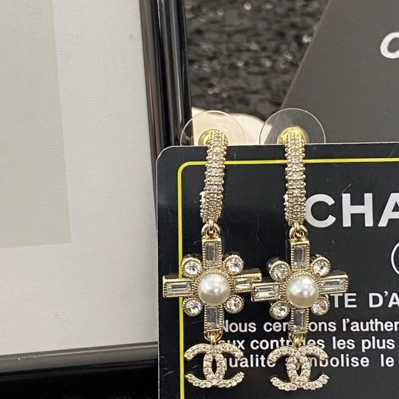 Chanel Earrings GoAnywhere 225050