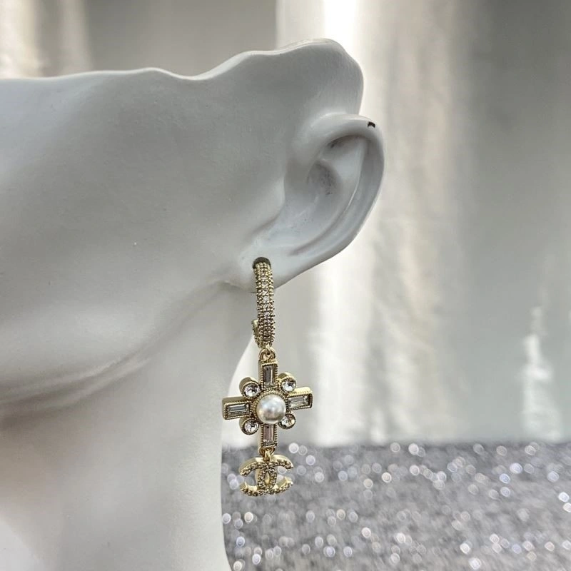 Chanel Earrings GoAnywhere 225050